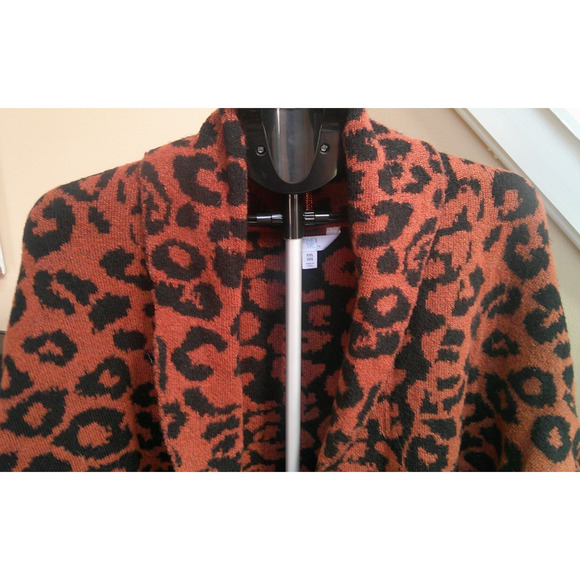 Time & Tru XXL Women's 20 Leopard Cardigan Sweater Thick - Picture 3 of 5